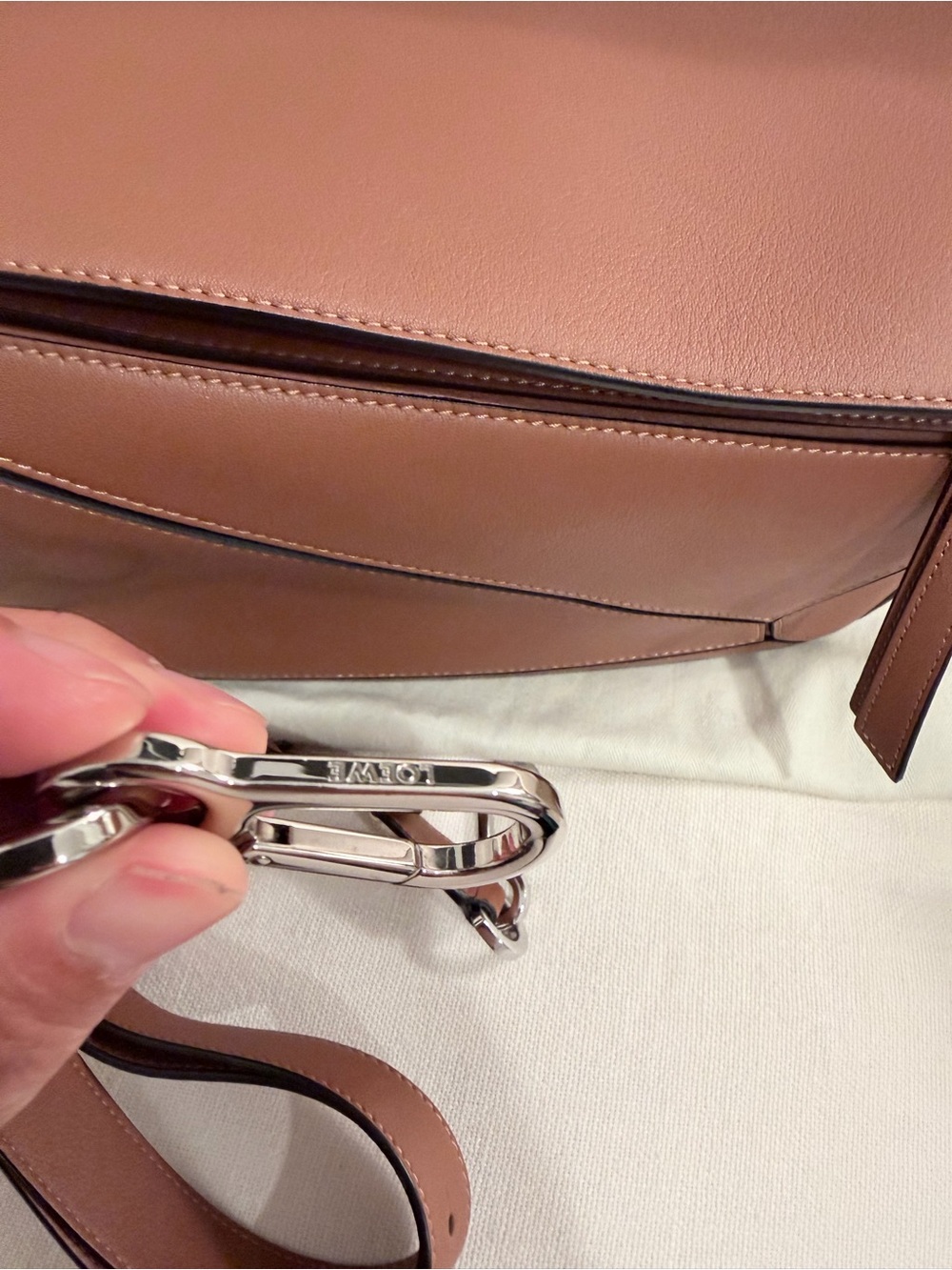 Loewe Brown Puzzle medium Leather Shoulder Bag - Picture 8 of 11
